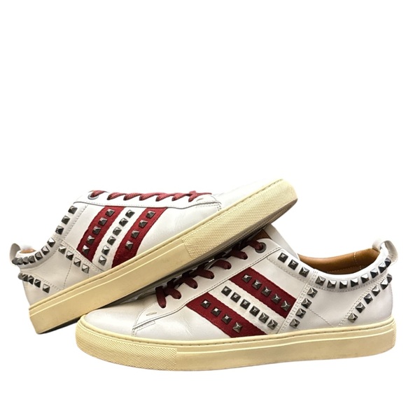 BALLY - WHITE LEATHER WITH GUNMETAL STUDS - “HELVIO”
